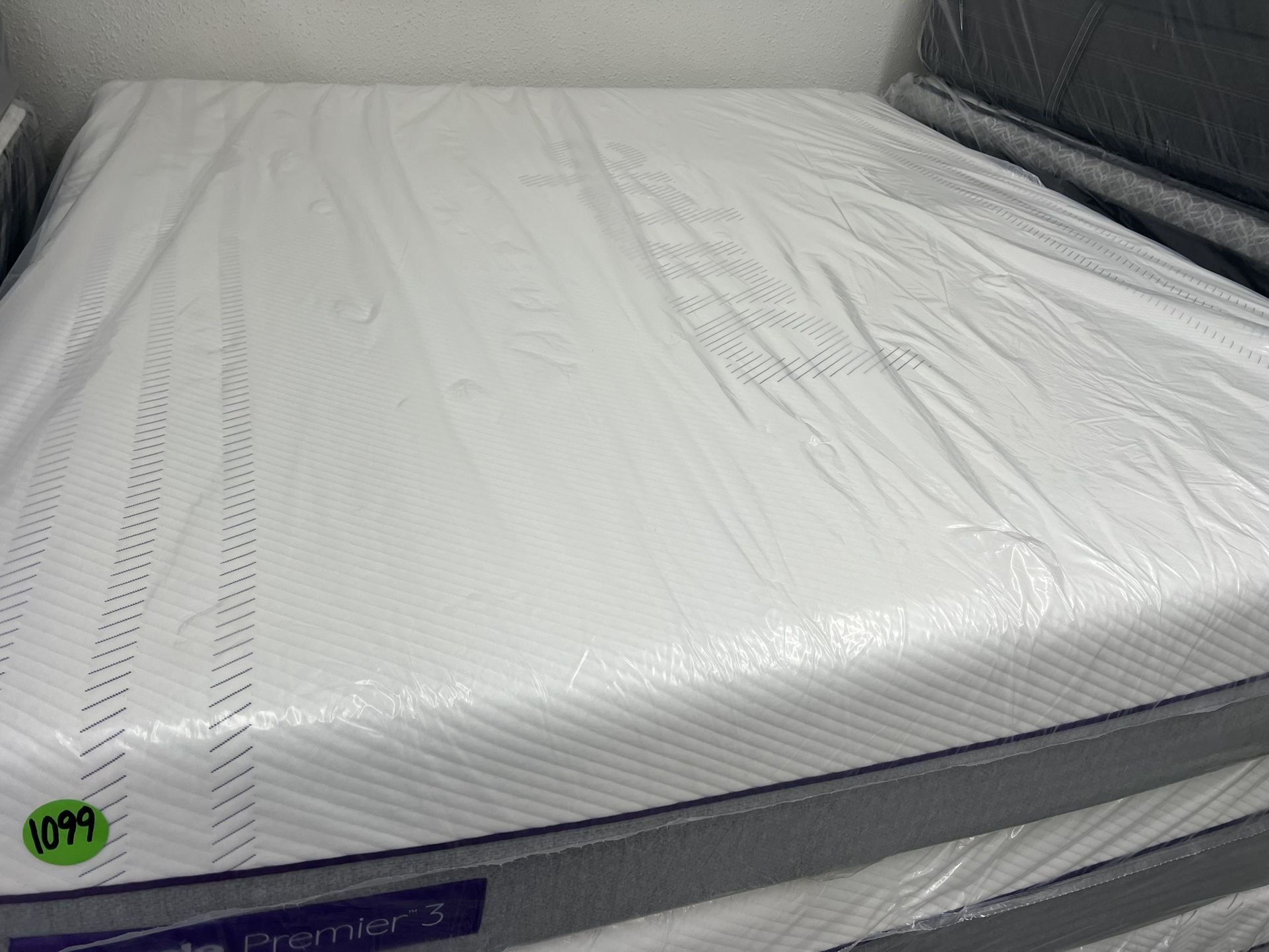 KING SIZE PURPLE PREMIER .3 MATTRESS & BOX SPRINGS BED SET