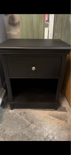 Black Nightstand with Drawer and Shelf