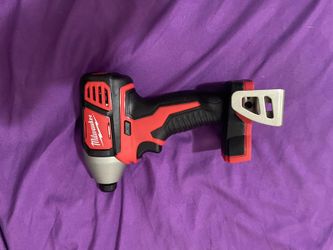 Se Vende Taladro Milwaukee 