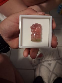 89.8ct Watermelon Tourmaline Lion Carving – Natural Pink/Green Gemstone – Hand Carved