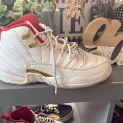 Jordans Sneakers 