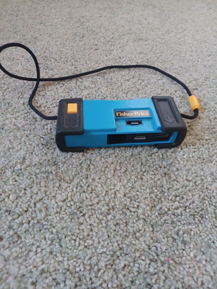 Vintage Fisher Price Kodak Camera Collectable. 110mm Make An Offer. Will Ship If Needed.