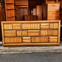 Vintage Mid Century Modern Brutalist 9 Drawer Oak Dresser by Lane