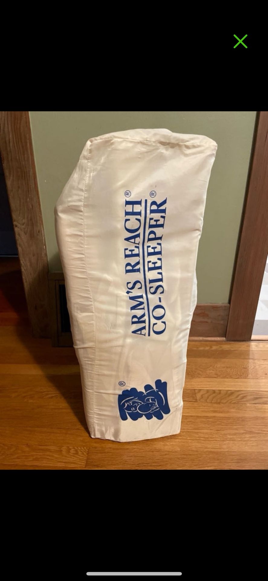 Free!! Arm’s Reach Co-Sleeper