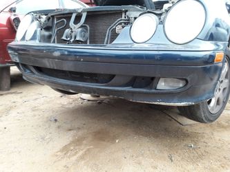 1998/2003 Mercedes clk 320 front bumper
