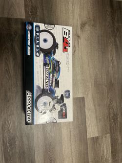 Team Associated RC8 B4.1