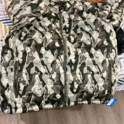 2x Colombia bubble Jacket Perfect For Cold Weather