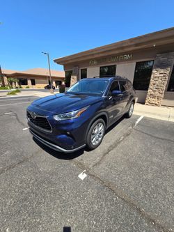 2021 Toyota Highlander, Blue