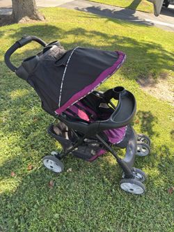 stroller 