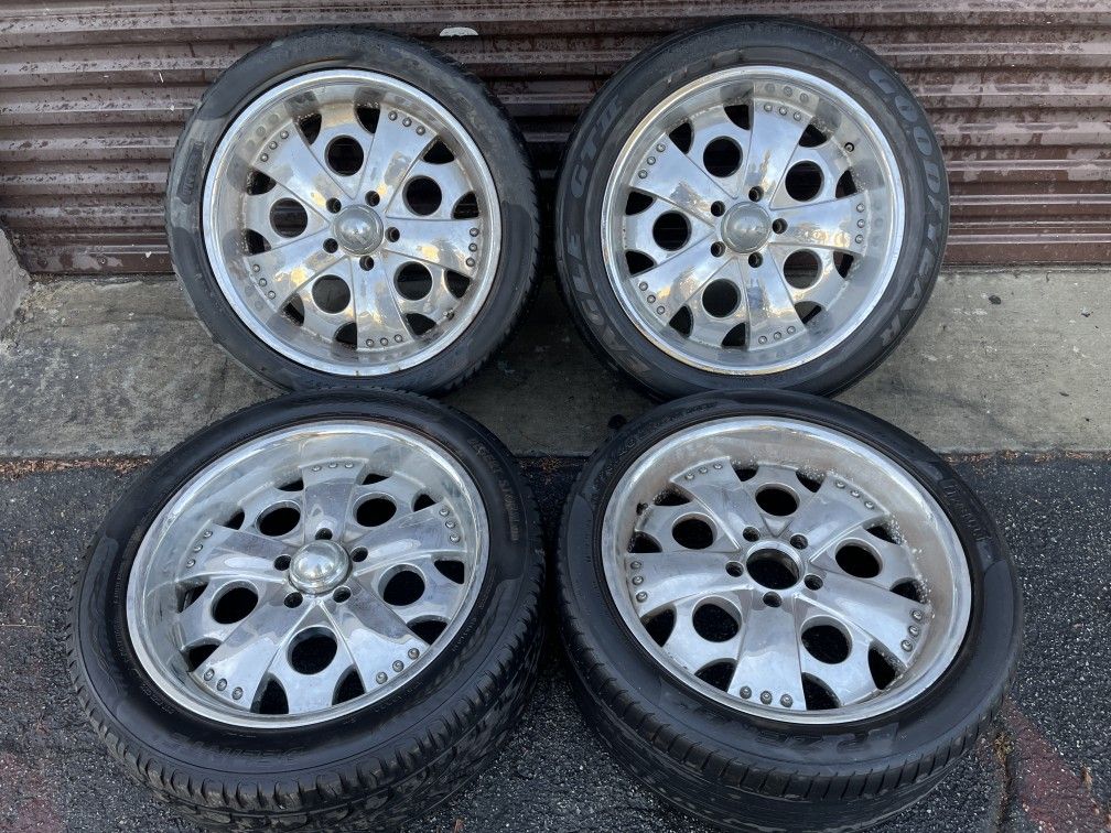 5 lug chevy truck 20 inch rims and old tires, Tahoe, Suburban, vans