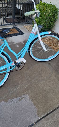 His And Hers 26" Beach Cruisers In Excellent Condition 65 each