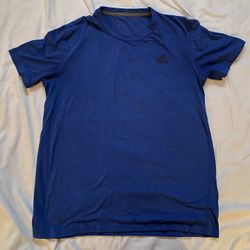 Adidas Men’s shirt Size Small