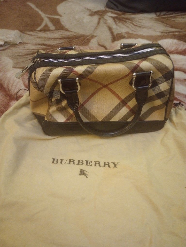 Burberry Nova Bag