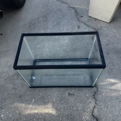 20 Gallon Aquarium 