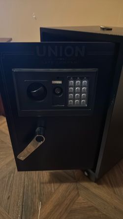 Union Safe Co. 1.5cu Key and/or Code