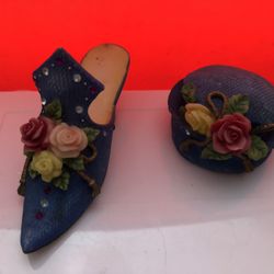 Vintage Mini Collectable Shoe 20