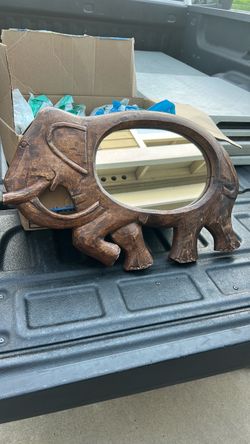 Elephant mirror