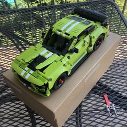 Lego Technic Ford Mustang Shelby