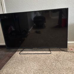 43in Tv Not smart 70obo