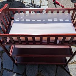 Changing Table And Pad 