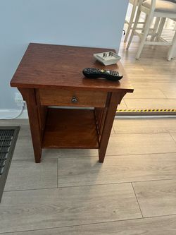 End table