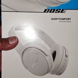 BOSE QUIETcomfort Headphones 