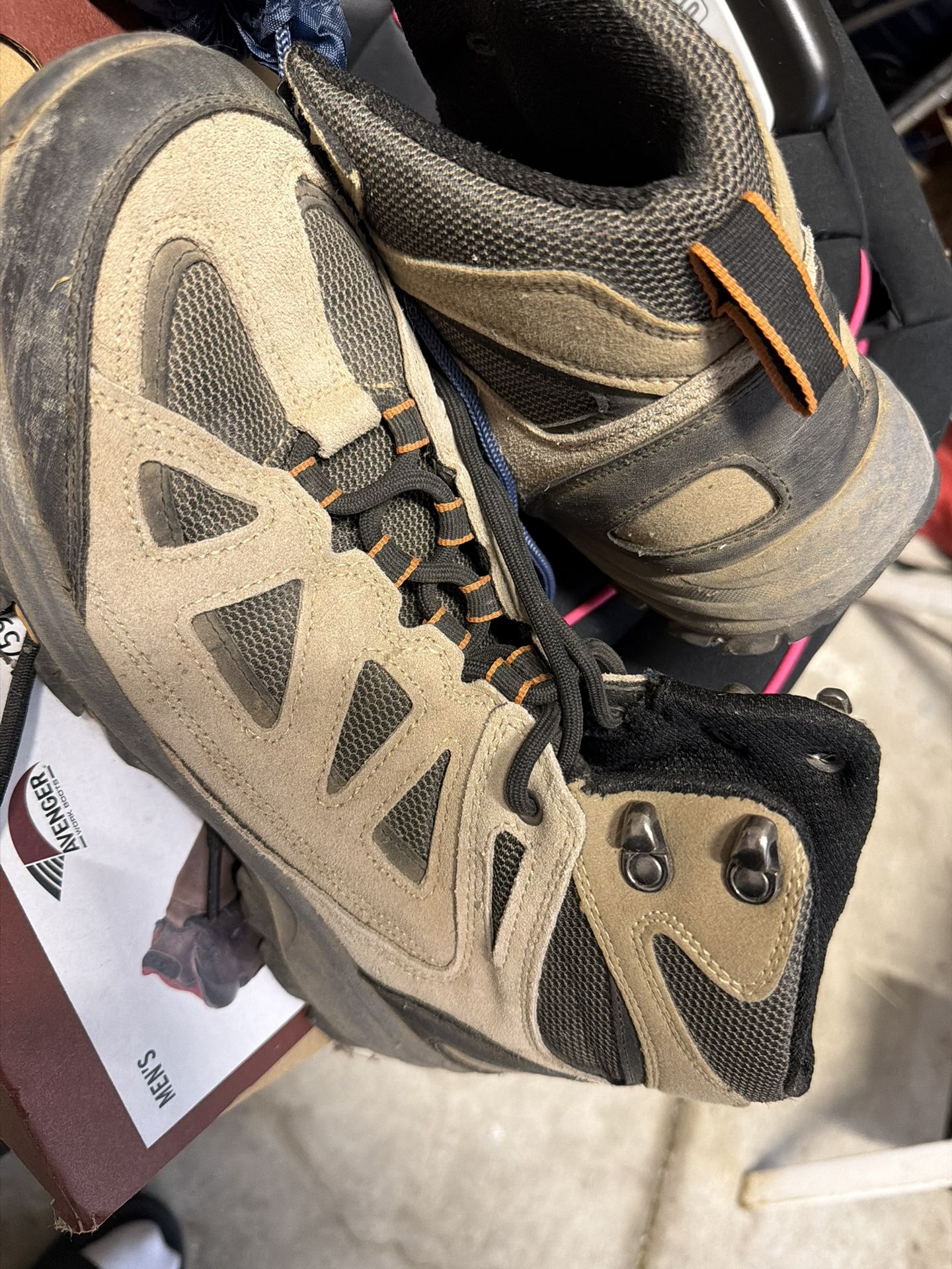 Denali Hiking Boots Size 10