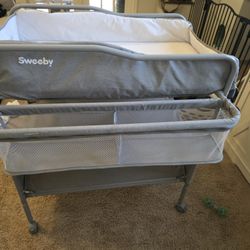 Sweeby Portable Baby Changing Table, Foldable Diaper Changing Station