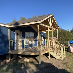 Storage sheds ( Casitas ) 