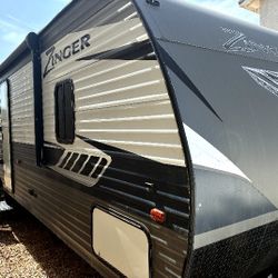 2021 Crossroads Zinger 288RR