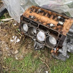6.4 Hemi 392 Engine