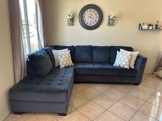 Perfect couch!!