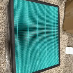 Brand New Carbon Air Filter - Pack of 4  (Measure - 14in x 11in x 1-3/4in)