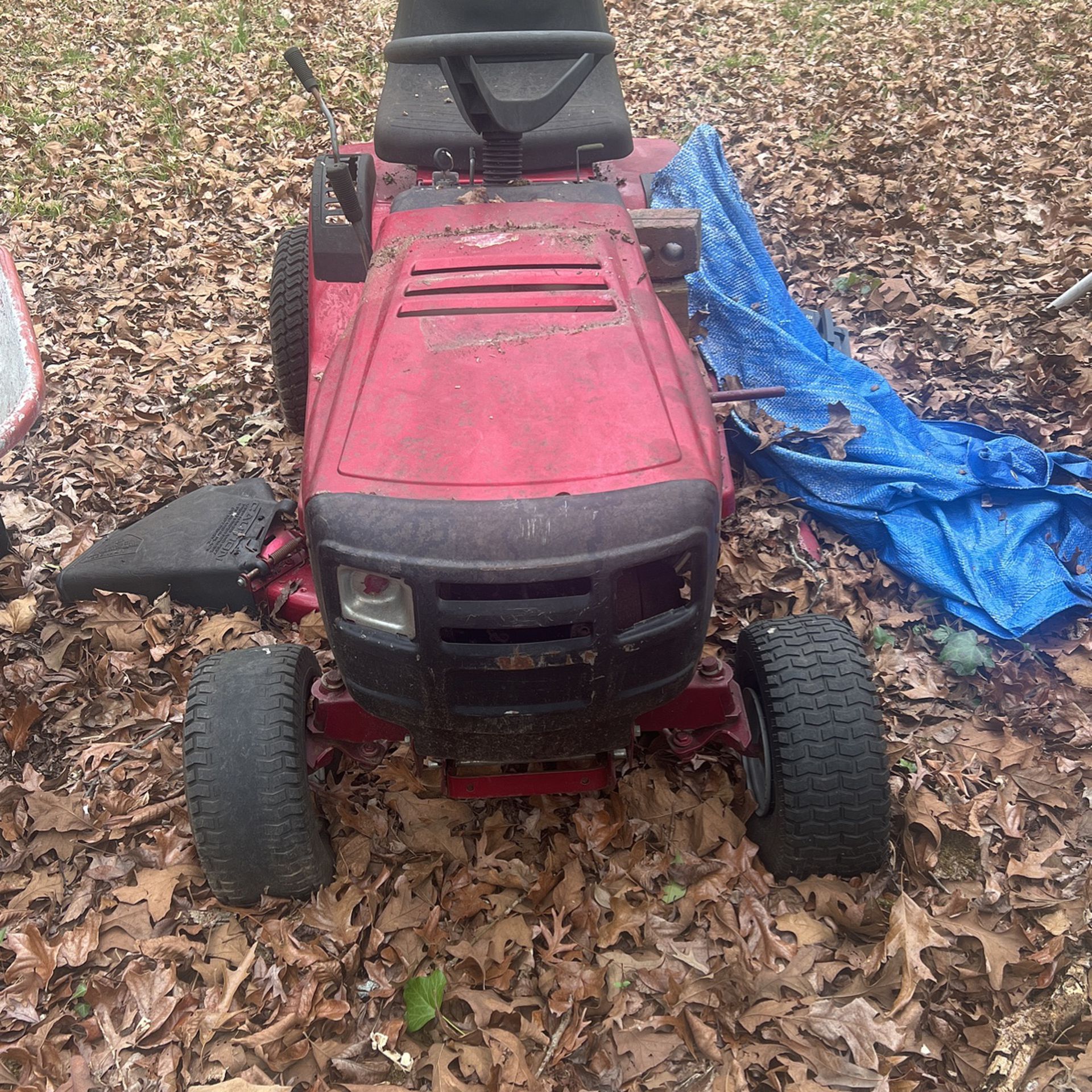 Murray Riding Lawn Mower 14.5 Hp OHV/40”