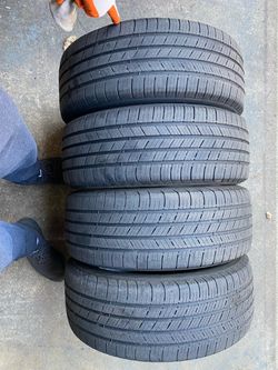 4) 205/55/16 Michelin Defender Tires  These came off my moms Corolla  Tread measures 4-5/32  Light dry rot between tread  DOT 3320  $150 for 4  I carr
