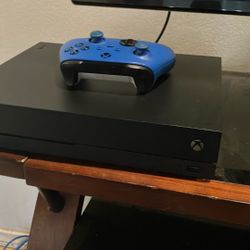 Xbox One (with Extra Storage) OBO