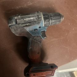 Makita XFD10