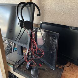 Computer Monitors And Headsets
