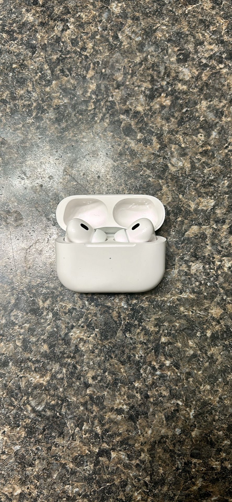 Apple AirPods Pro 2nd Generation with MagSafe Charging Case (USB-C)