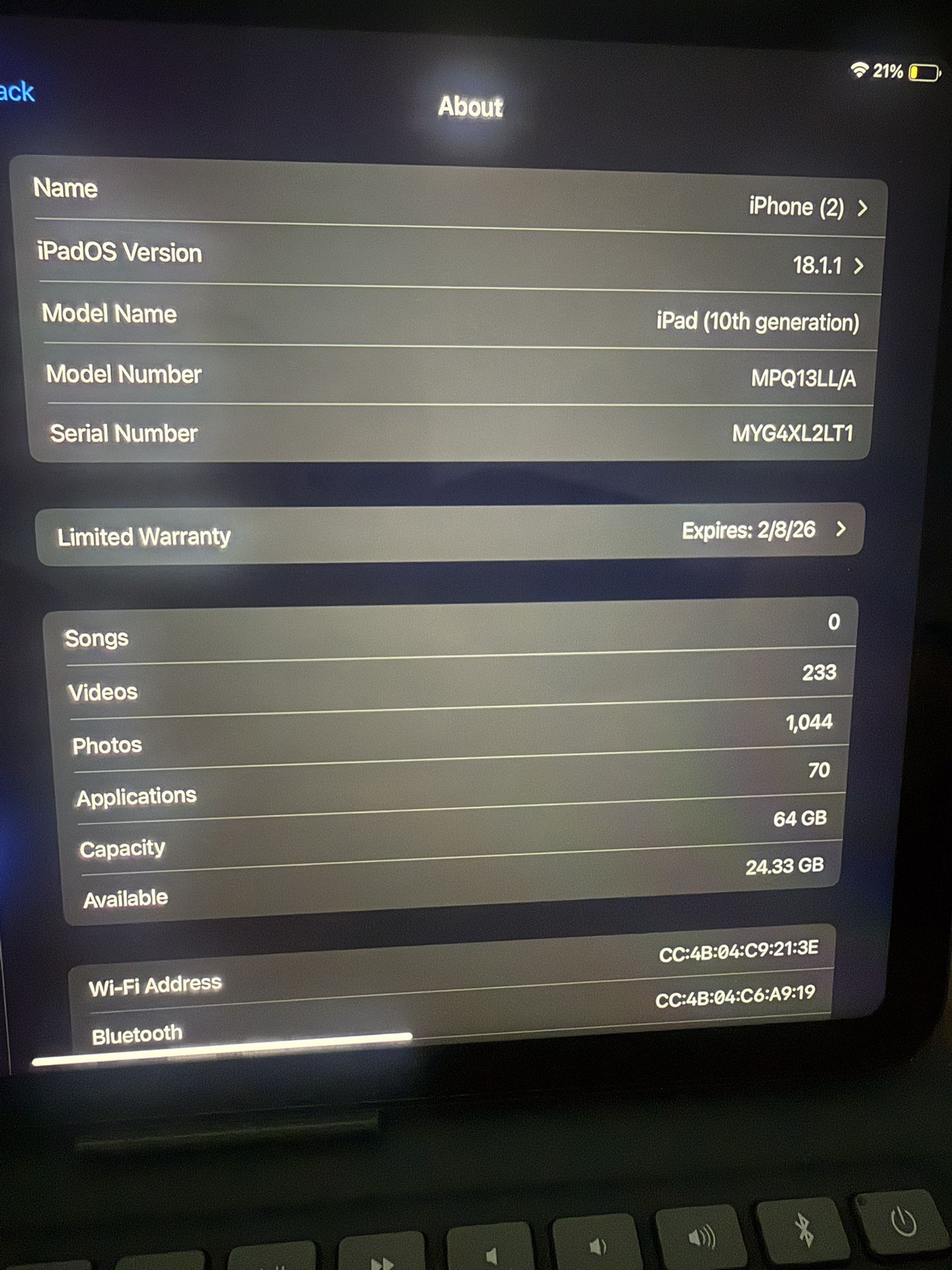 Bundle: iPad 10th Gen & Apple Watch