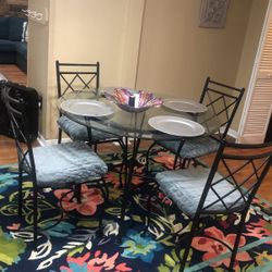 Dining Table 4 Chairs 