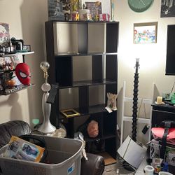 12 Compartments Shelving 