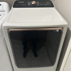 Samsung 7.4 Cu. ft Smart Electric Dryer With Steam And Sensor Dry. 