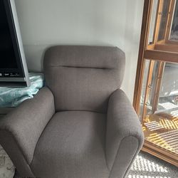 Arm chair