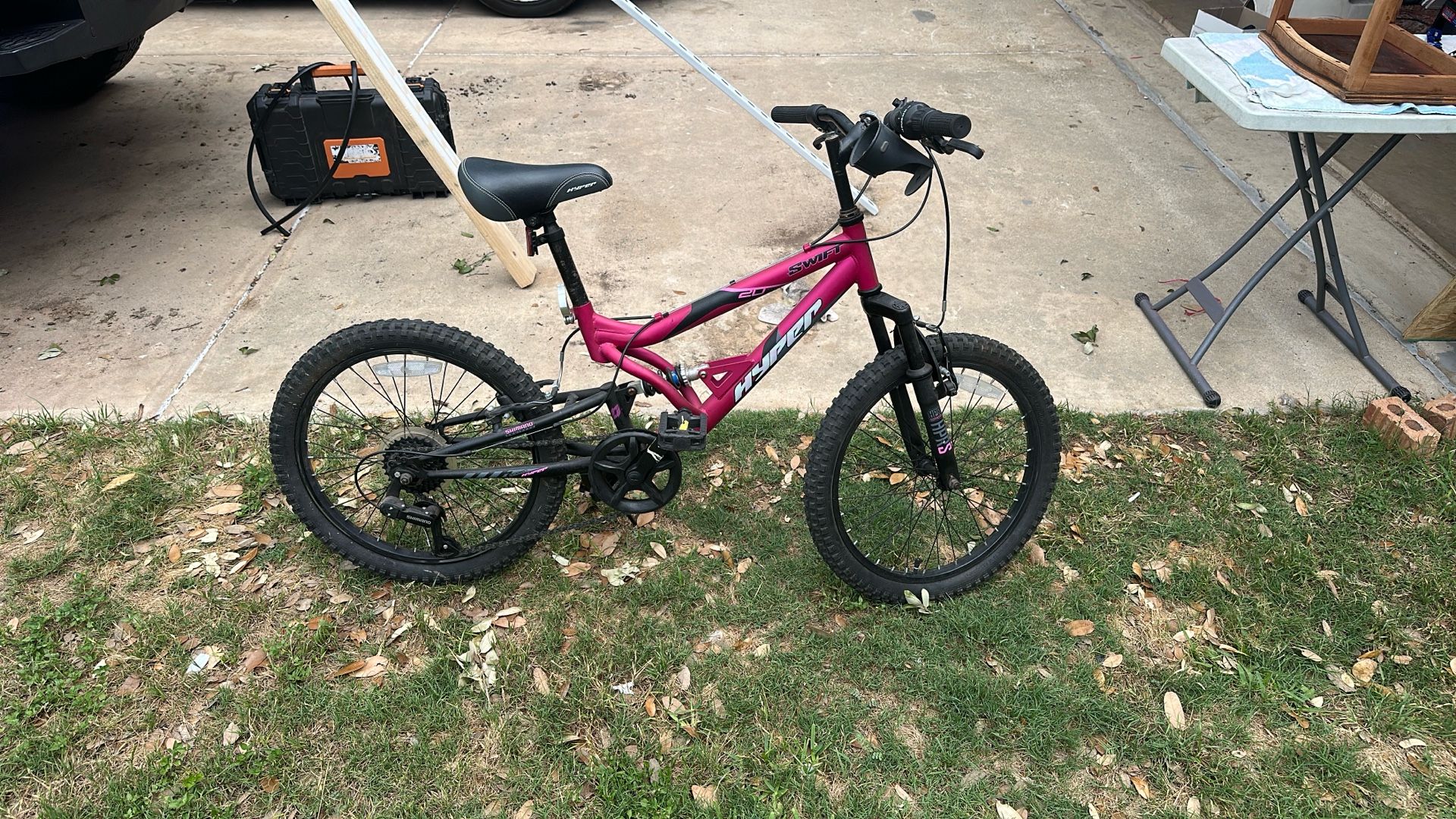 A Swift, Hyper, Young Girls Bike