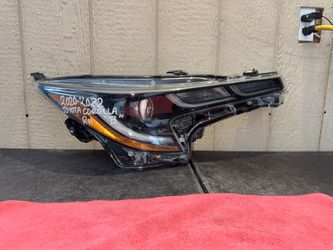 2020 2021 2022 TOYOTA COROLLA “B” RIGHT SIDE HEADLIGHT OEM USED 