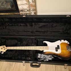 Squier Sonic Precision Bass - 2-color Sunburst with Maple Fingerboard + case