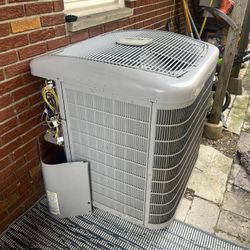 Carrier AC Unit 