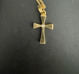 Roberto Coin 18k Gold Cross With Diamond