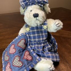 Boyd’s Bears Chamomille Q Quignapple